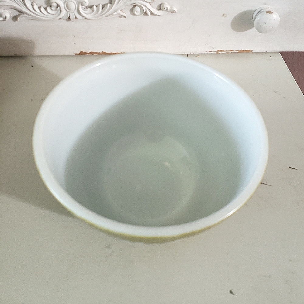 Pyrex Spring Blossom - Picture 4 of 4